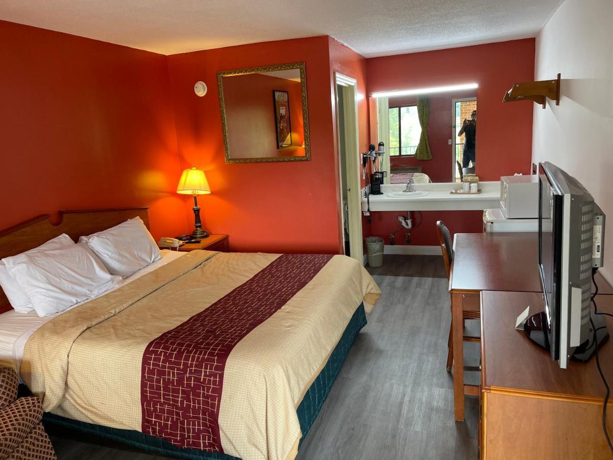 Oak Tree Inn Irvine Dış mekan fotoğraf